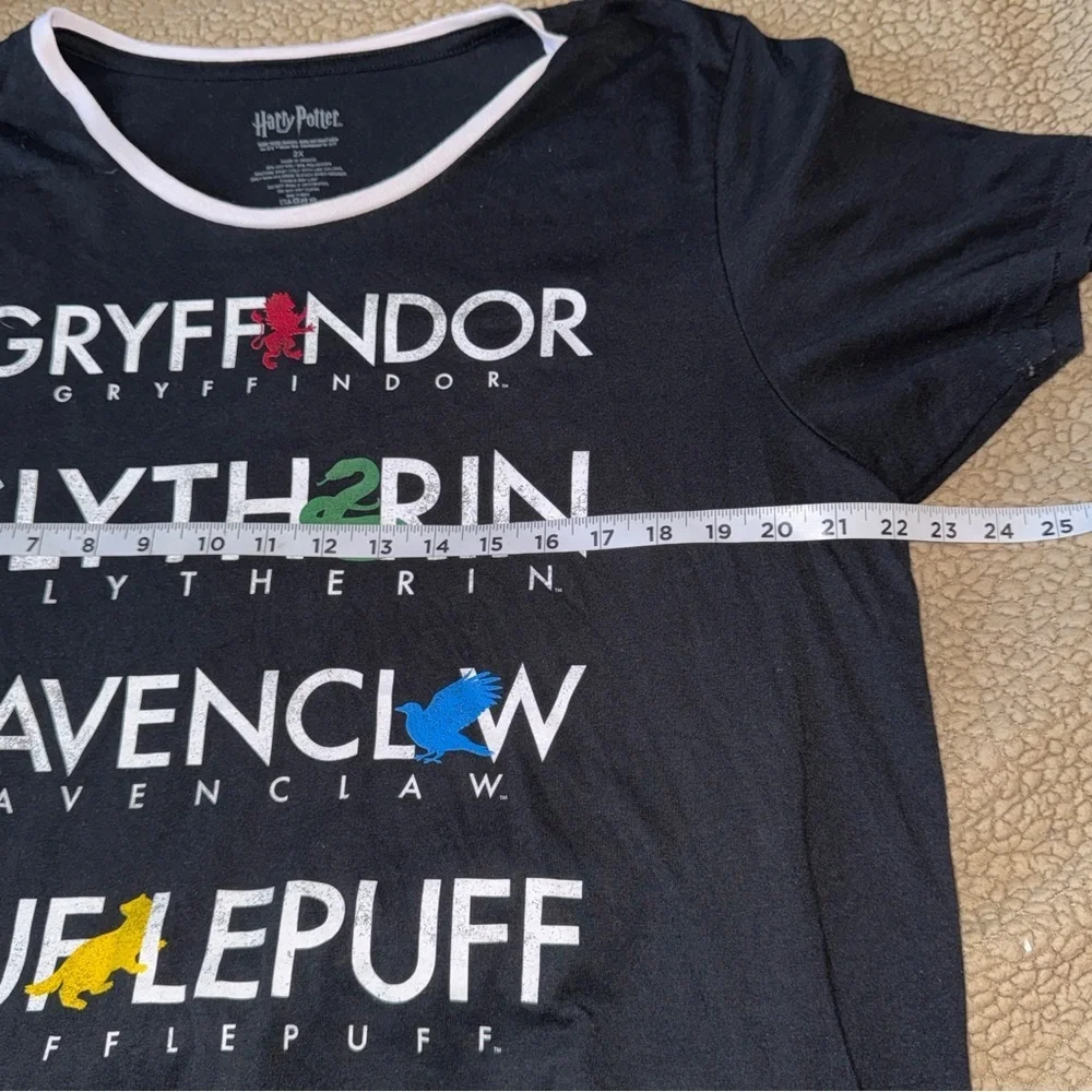 Harry Potter T Shirt Women 2X Plus Gryffindor Slytherin Ravenclaw Hufflepuff - Picture 8 of 9